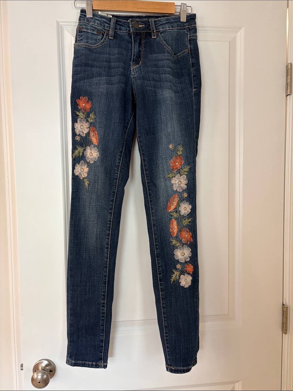 Jag Jeans Dark Blue Skinny Jeans with Orange & White Floral Embroidery
